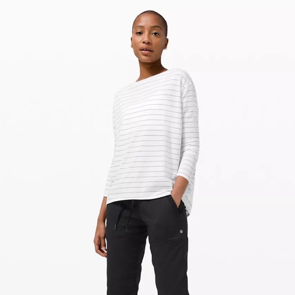 Lululemon Back in Action long sleeve - NWT, discount